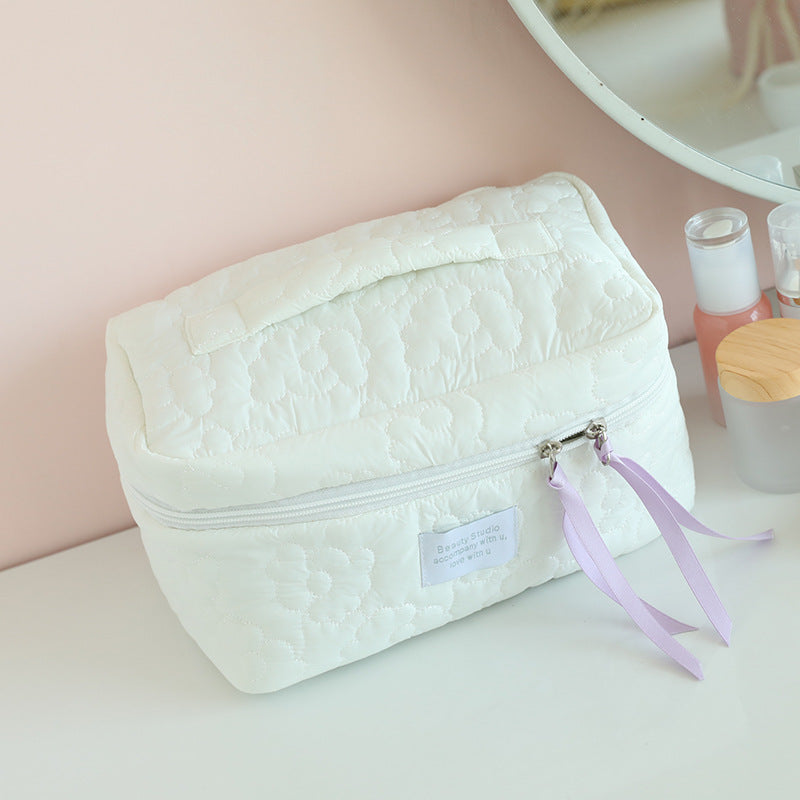 Waterproof Portable Storage Bag / Makeup Pouch