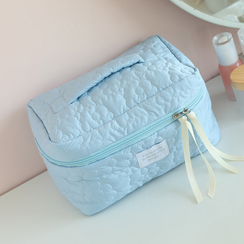 Waterproof Portable Storage Bag / Makeup Pouch